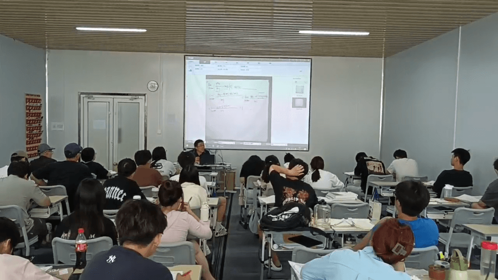 九加一教育信息咨詢 專業(yè)化服務(wù)助力教育規(guī)劃與決策